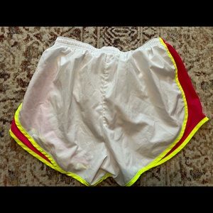 Nike Women’s Shorts Size M